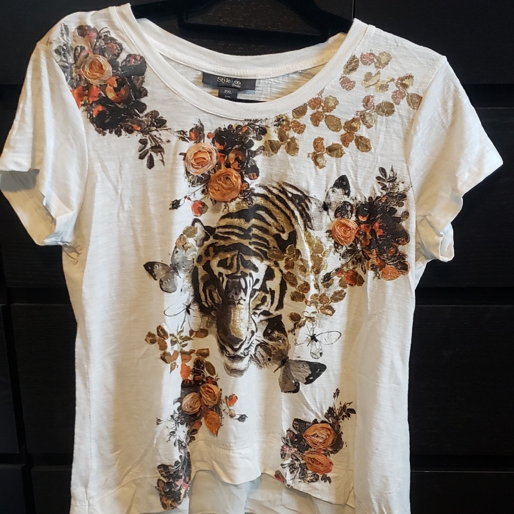 Floral Tiger shirt